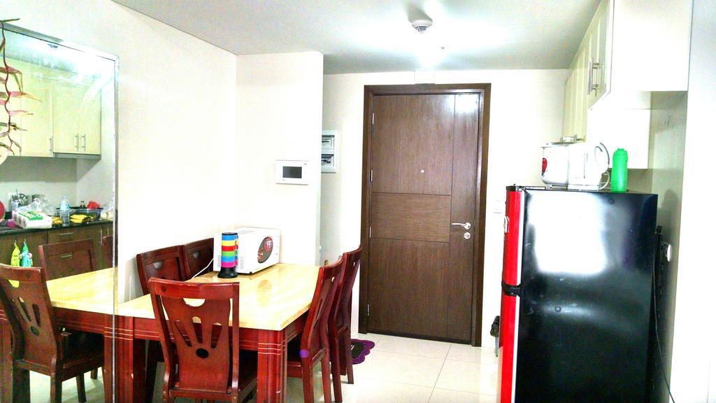 3N Palm Tree Villas Manilla Buitenkant foto