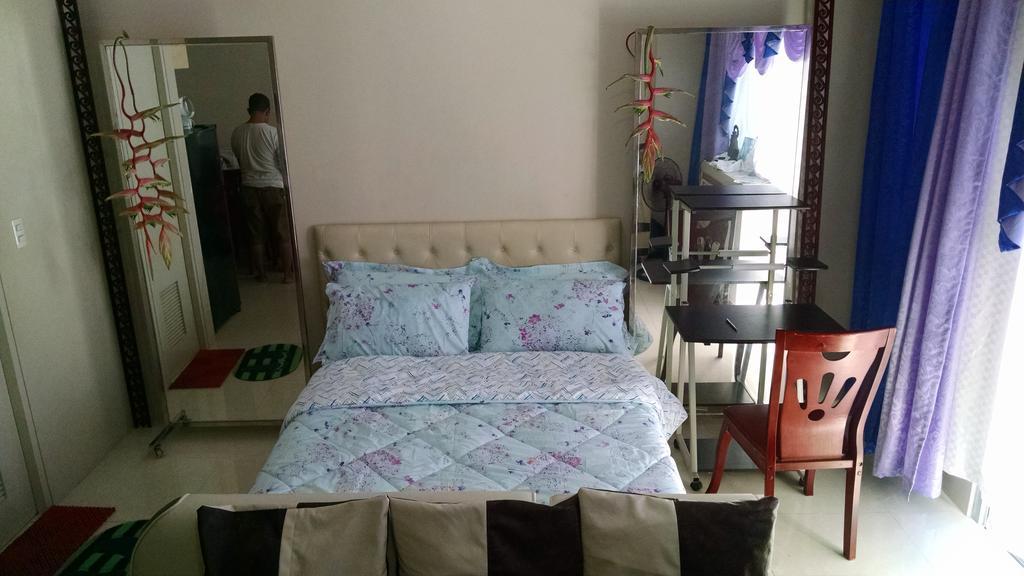 3N Palm Tree Villas Manilla Buitenkant foto